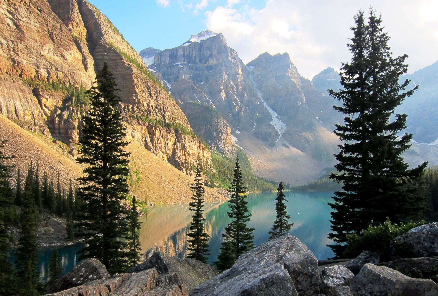 Moraine Lake Banff National Park Canada